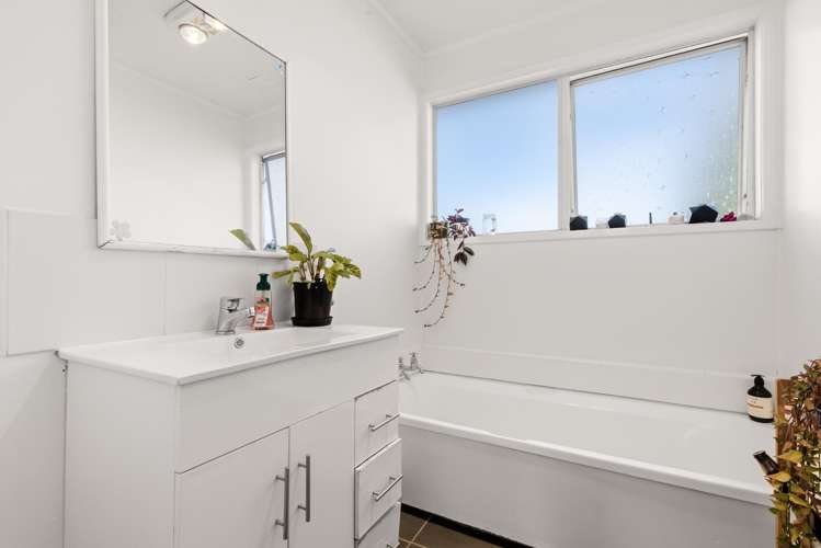 13C Rangiora Crescent Wairakei_11