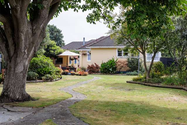 43 Exeter Crescent Takaro_3