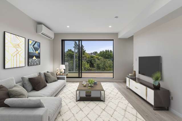 5/64 Pupuke Road Hillcrest_2