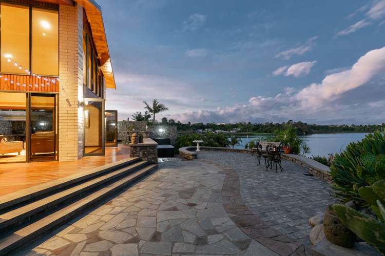 177 Welcome Bay Road Welcome Bay_4