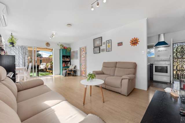 1/551A Weymouth Road Weymouth_4