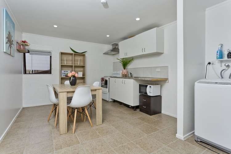 2/38 Birkdale Road Birkdale_18