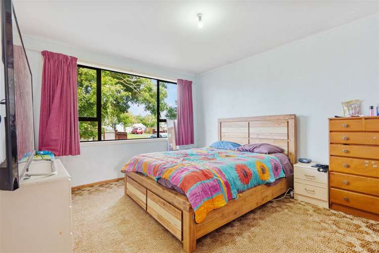 14 Rollerson Street Papakura_10