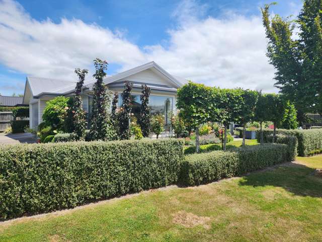 A Sun-Drenched haven in a premier location