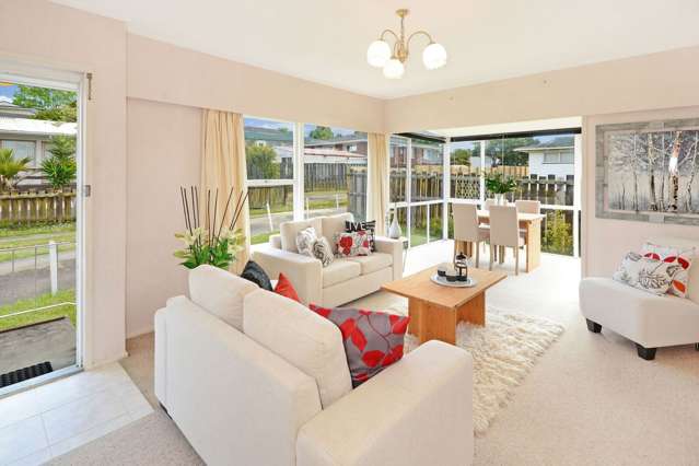 1/11 Kapiti Place Sunnynook_2