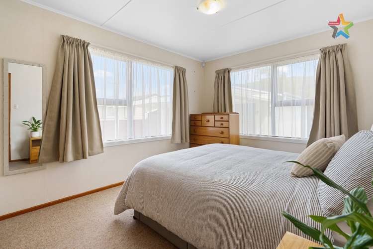 73 Karamu Crescent Wainuiomata_10