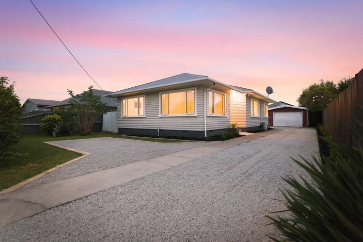 122 Springs Road Hornby_29