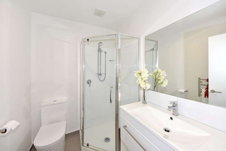 8 Earhart Lane Wigram_12