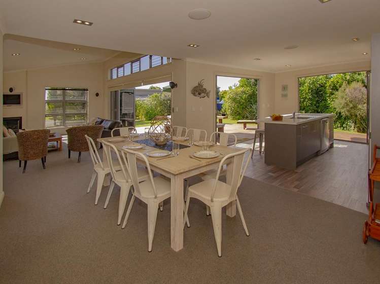 9 Taunui Place Cooks Beach_6