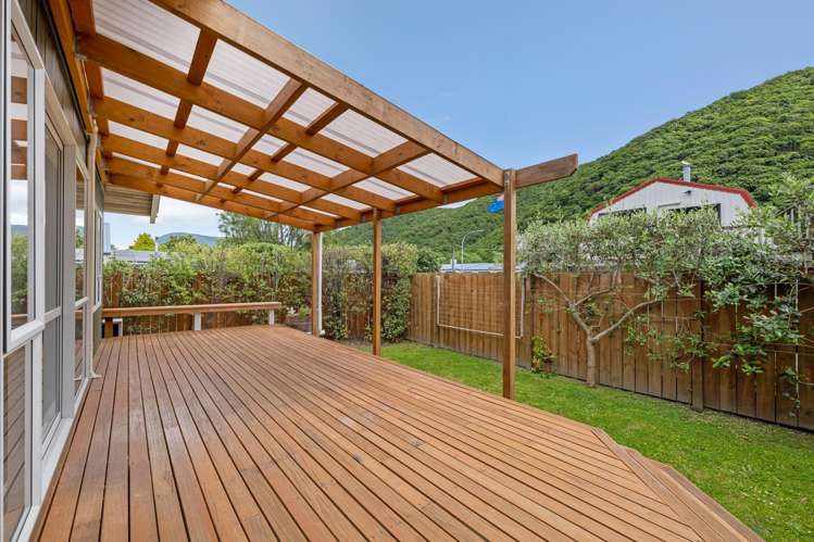 46 Beach Road Waikawa_11