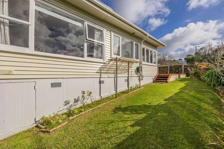 1/43 Hogans Road Glenfield_6