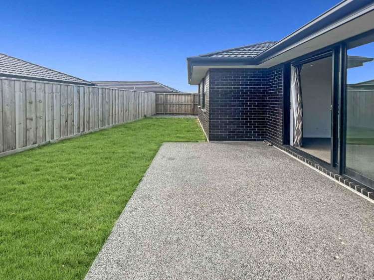 55 Bonecrusher Street Lincoln_19