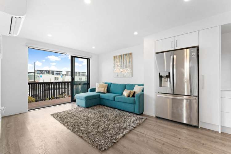 154 Squadron Drive Hobsonville_4