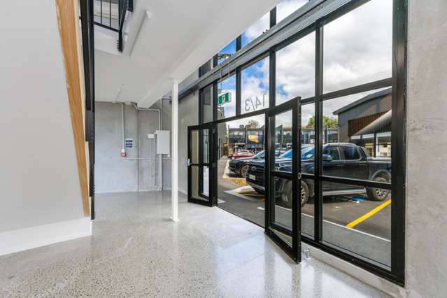 Unit 14/3 Pacific Rise Mt Wellington_3