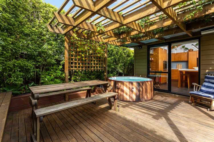 1/92 Kervil Avenue Te Atatu Peninsula_30