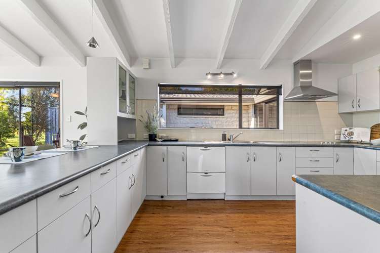 437 Paton Road Hope_10