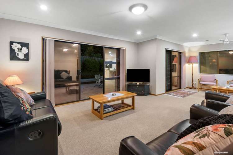 1/66 Picasso Drive West Harbour_2