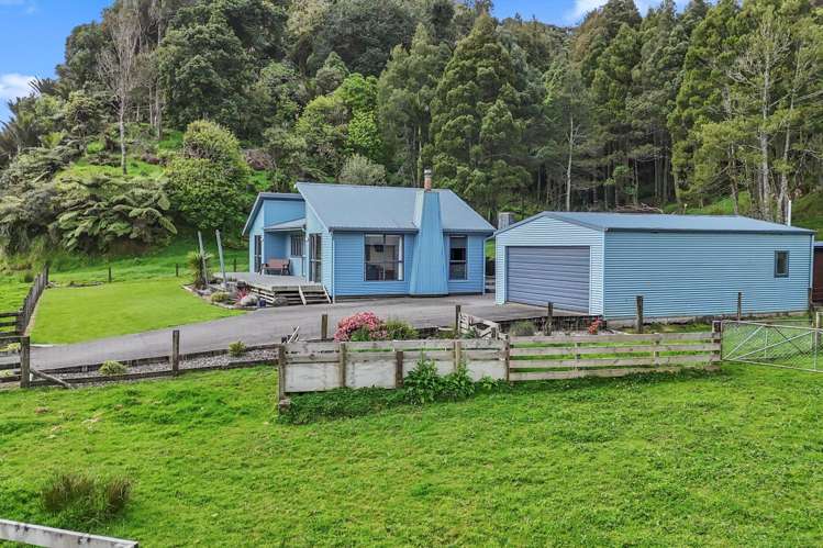 139 Te Mahoe Road Mokau_5