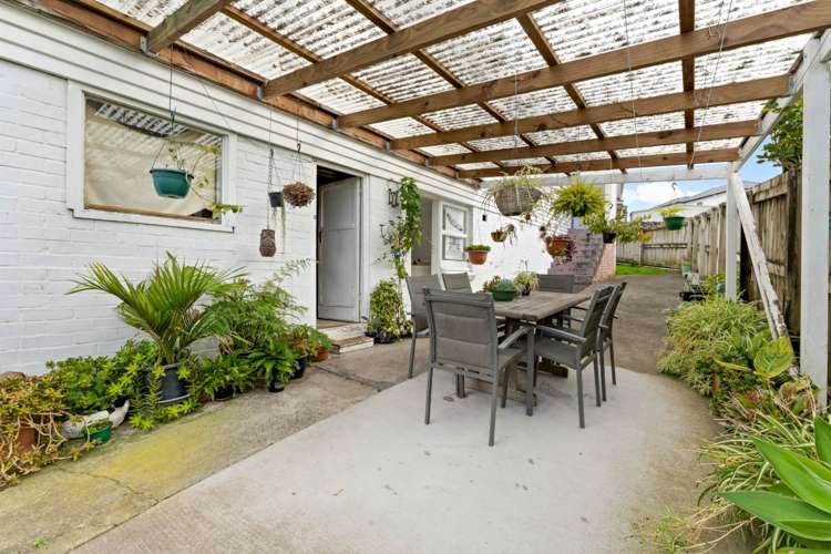 6 Crystal Avenue Glendene_20