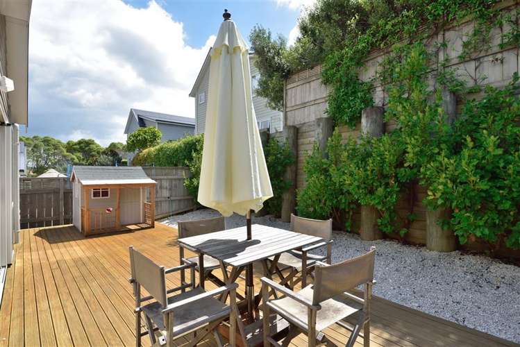 105 Parkview Drive Gulf Harbour_16