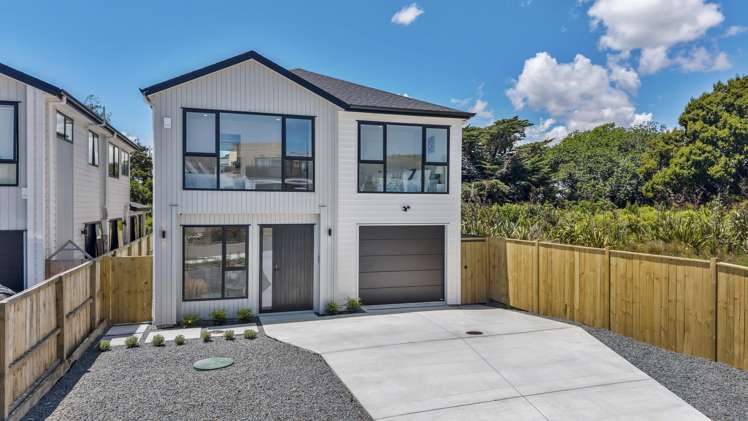 23 Drumnaconagher Road Flat Bush_33