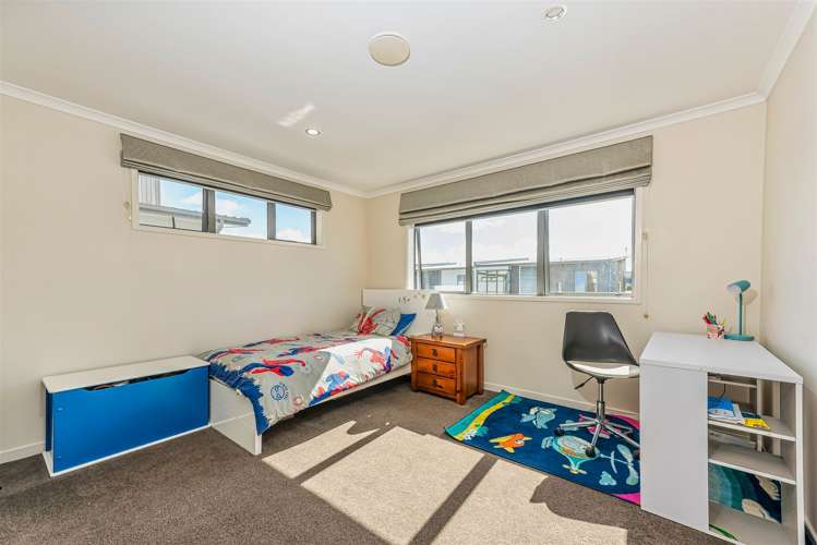 96 Hobsonville Point Road Hobsonville_14