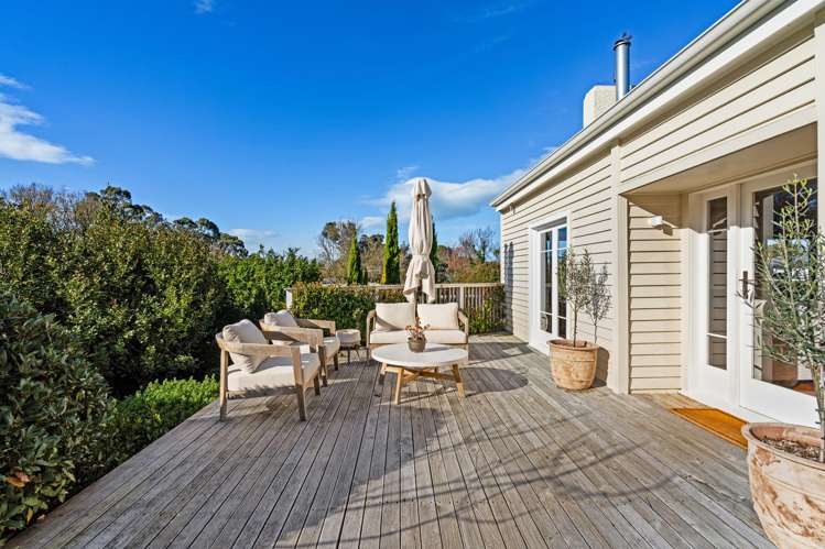 113A Chaucer Road North_5