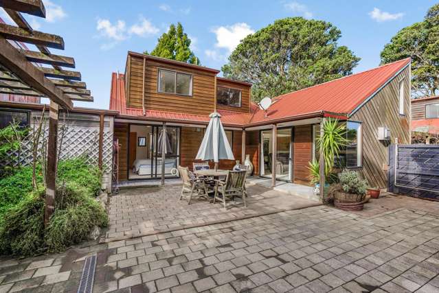 A Hidden Oasis in Central Hutt!