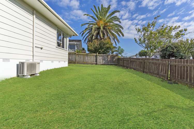 15 Newham Place Henderson_13