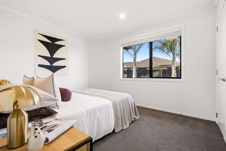 4 Sarah Court Rototuna_11