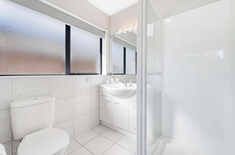 108 Smales Road East Tamaki_18