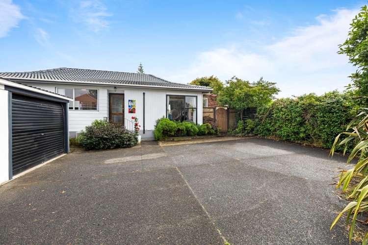 2/57 Solar Road Glen Eden_23