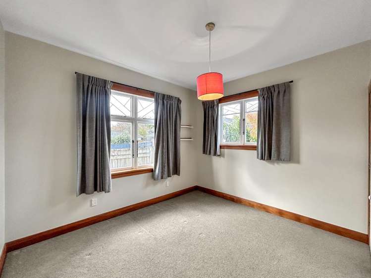16 Manapouri Crescent 2138_11
