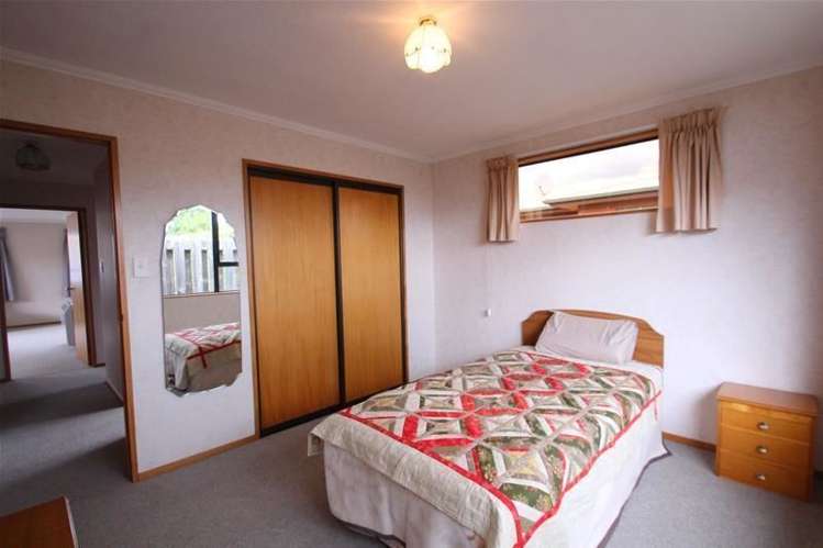 4b Crombie Street Gore_9