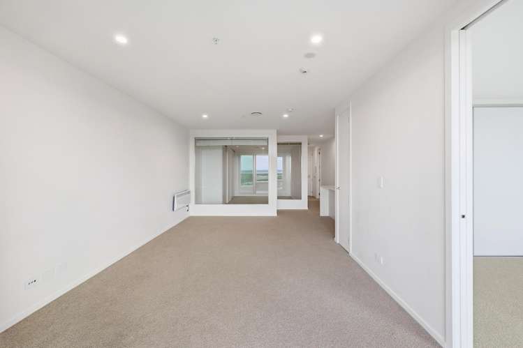 904/8 Waikumete Road Glen Eden_23