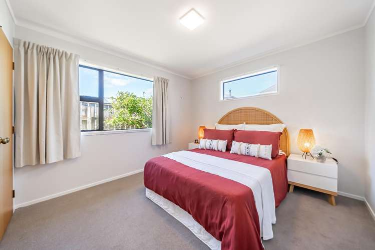 16 King Street Petone_8