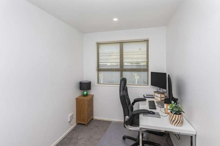 2/73 Winchester Street Merivale_11