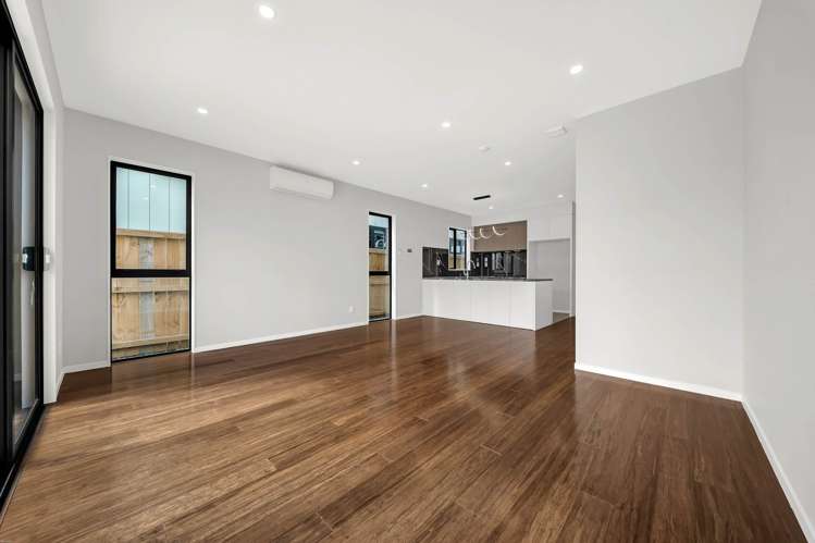 9 & 11 Kapeta Lane Karaka_7