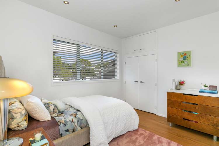 4 Newell Street Point Chevalier_10