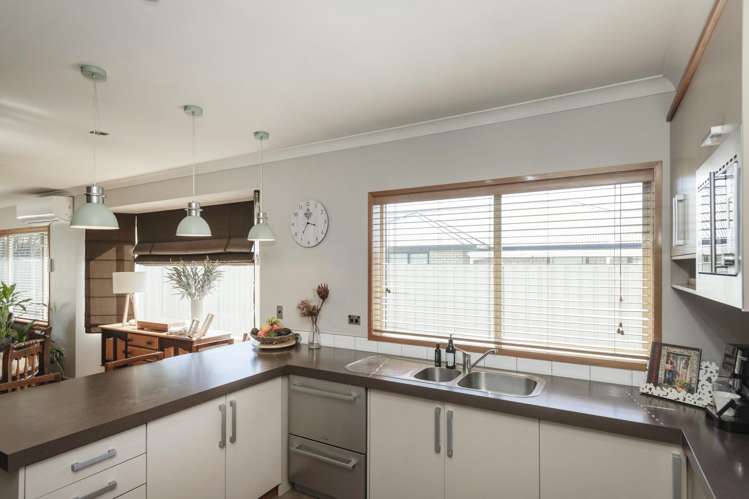 20 Margaret Place Lytton West_30