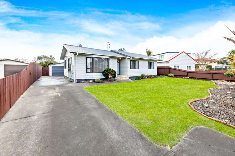 28 Seaward Place Wattle Downs_0