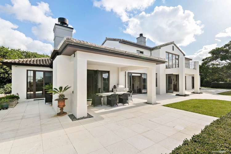 566 Whitford Road Whitford_19