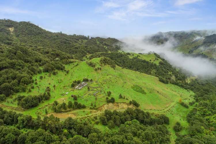 426 Pukeatua Road Ruapehu-King Country Surrounds_16