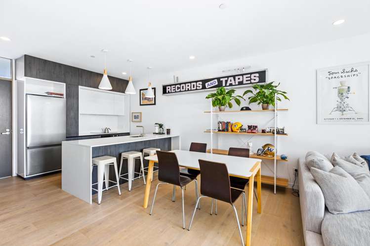 303/88 Te Oneroa Way_3