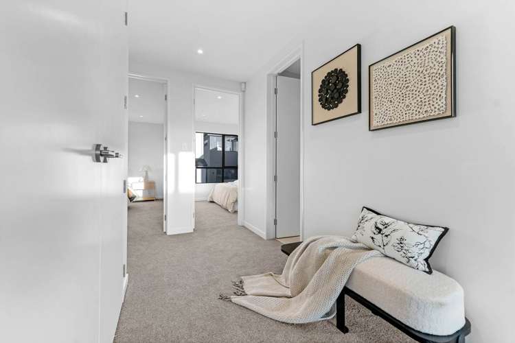 60A,B,D Lewisham Street Highland Park_19