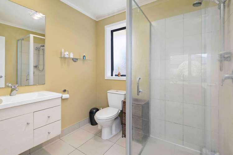 41 Breaker Grove Waiuku_11