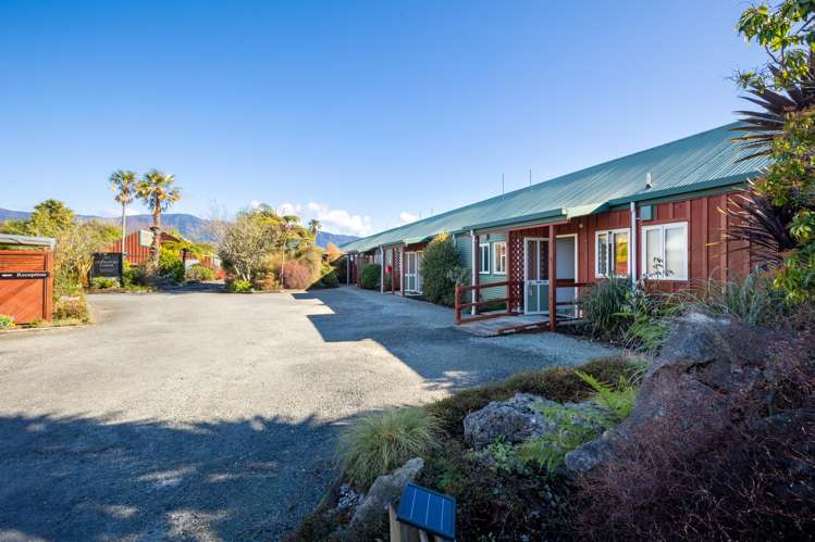 87 Commercial Street Takaka_21