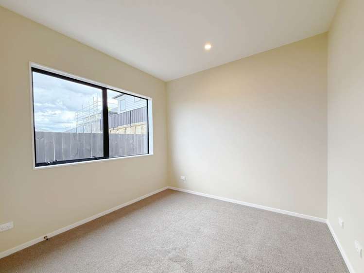 62 Tipu Crescent Milldale_13