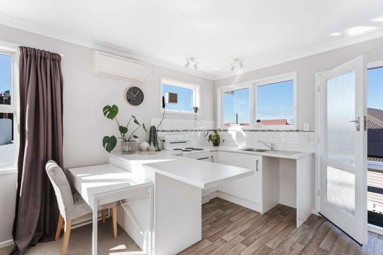 23 Karaka Road Otumoetai_17