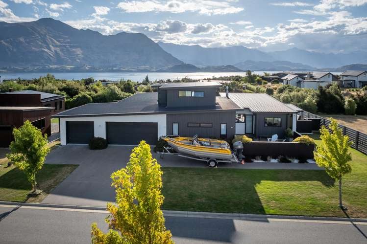 67 Infinity Drive Wanaka_0